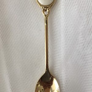 Royal Albert κουταλακι του γλυκου Aπριλιος  