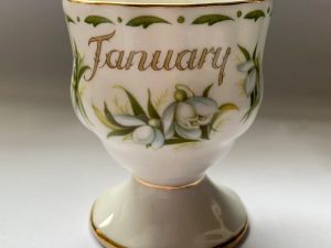 ROYAL ALBERT ΑΥΓΟΘΗΚΗ ΠΟΡΣΕΛΑΝΙΝΗ FLOWER OF THE MONTH 